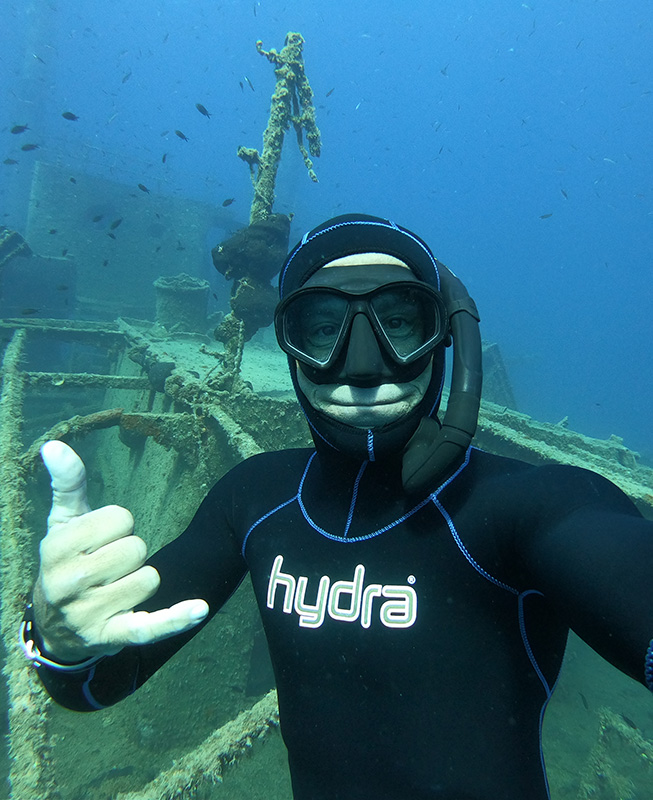 Paul underwater saying hello!
